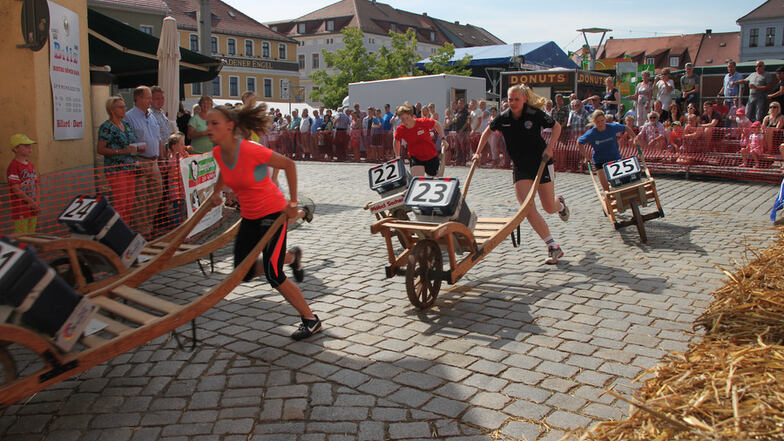 Am Sonntag findet in Bischofswerda das große Schiebock-Rennen statt. Gefeiert wird am ganzen Wochenende.