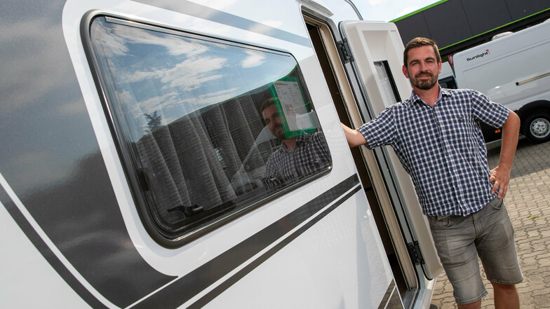 Oliver Polz vom Autohaus Kult in Pirna: Im Sommer sind alle Wohnmobile ausgebucht.