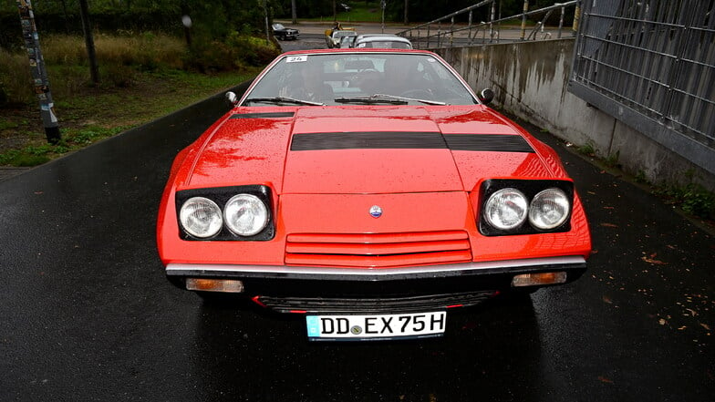 Maserati Khamsin, Baujahr 1975, mit Fahrer Norbert Griesmayr und Beifahrer Ferdinand Baumgartner.