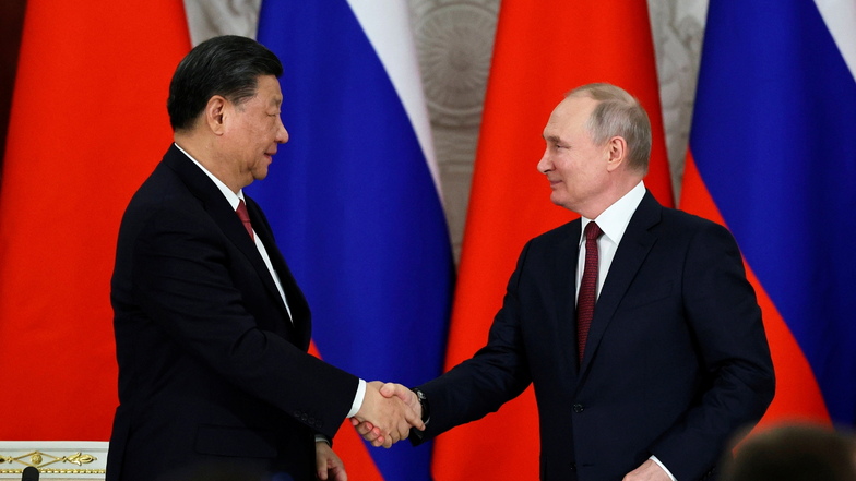 China und Russland: Schulterschluss der Autokraten