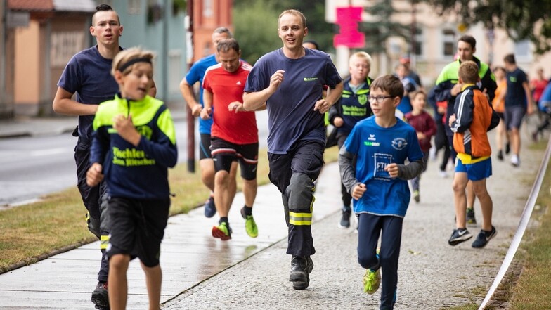 Ein Bild aus dem vergangenen Jahr: 306 Läufer waren am 7. September 2019 beim Benefizlauf in Bischofswerda am Start.