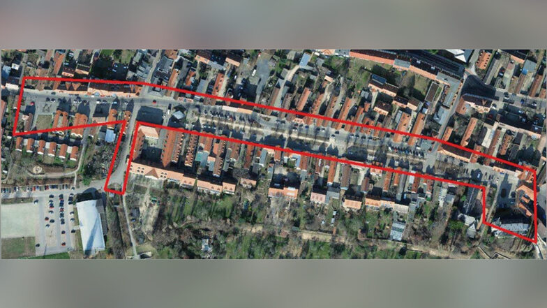 In diesen Bereichen (roter Rand bzw. Zahlen) soll es öffentliches WLAN geben. Der Bereich in dieser Luftaufnahme ist der Kötzschenbrodaer Anger. Insgesamt sind es neun Standorte.