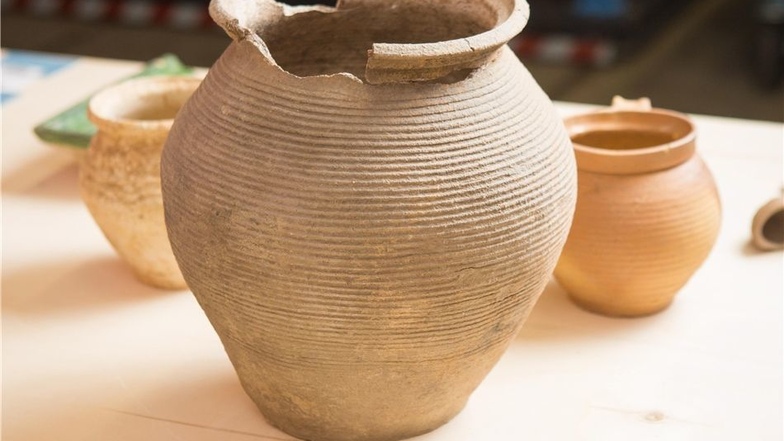 Diese jahrhundertealte Keramik stammt aus Eilenburg.