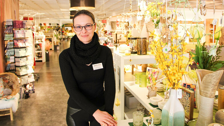 Multimöbel-Verkaufsberaterin Silvana Bartner freut sich auf Ihren Besuch!