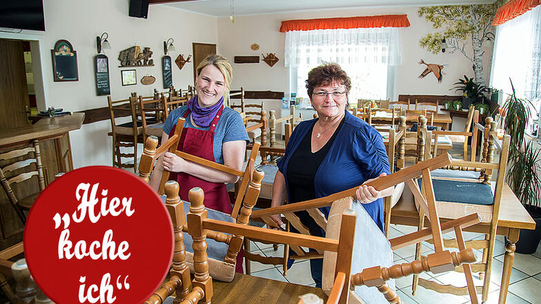 Simone Schröter (rechts) und Tochter Susanne Hoppenz sind Herz und Seele der Gaststätte "Zur Hohen Dubrau" in Steinölsa.
Am Sonntag öffnen sie wieder für ihre Gäste.