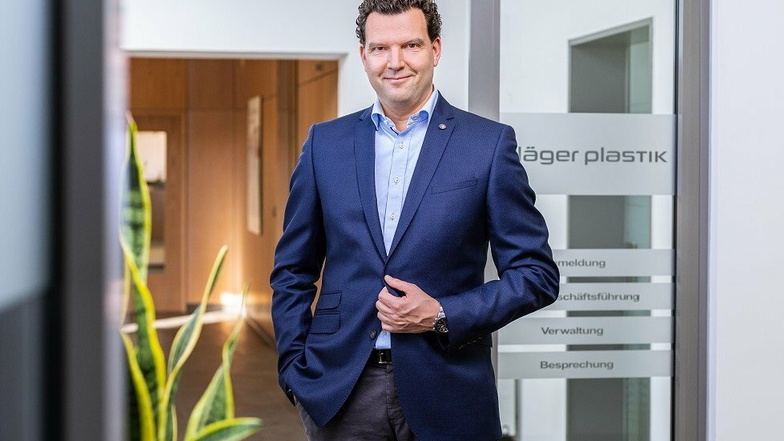 Ab dem 1. Januar ist André Droescher als designierter kaufmännischer Leiter der Kläger Plastik GmbH und der Vema GmbH & Co. KG in das Managementteam der Kläger Group eingestiegen.