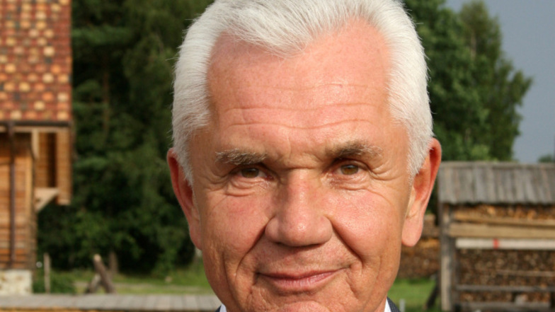 Paul Weiland ist der Eigentümer der gleichnamigen Natursteinwerke Schwarzkollm. Heute feiert er seinen 80. Geburtstag.