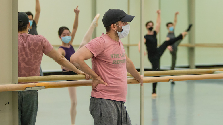 Dresdens Ballettchef "müsste längst weg sein"