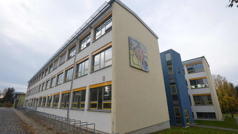 Das Glückauf-Gymnasium in Dippoldiswalde und Altenberg stellt an zwei Tagen der offenen Tür sein Angebot vor.