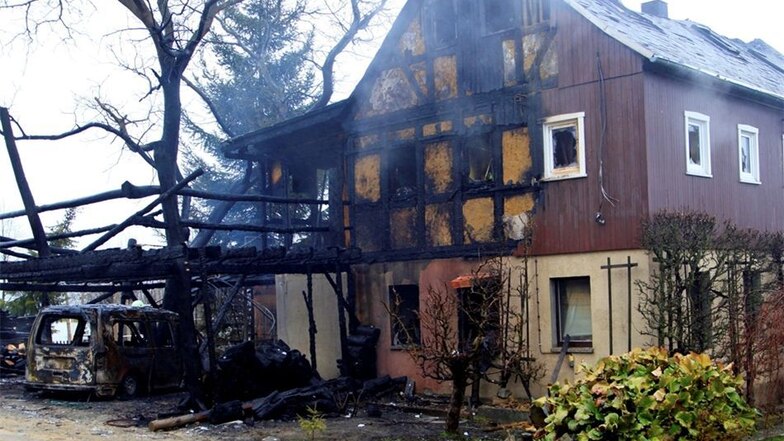 Das Haus und die Tischlerei von Familie Heinrich wurden Anfang April durch einen Brand komplett zerstört.
