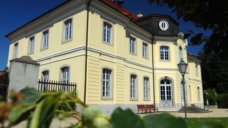 Veranstaltungsort und Ausflugsziel: So ist das Schloss Königshain in der Region bekannt.