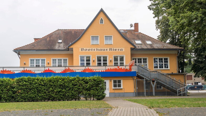 Das Bootshaus des Riesaer Wassersportvereins. In der Nacht zum Donnerstag wurde hier eingebrochen.