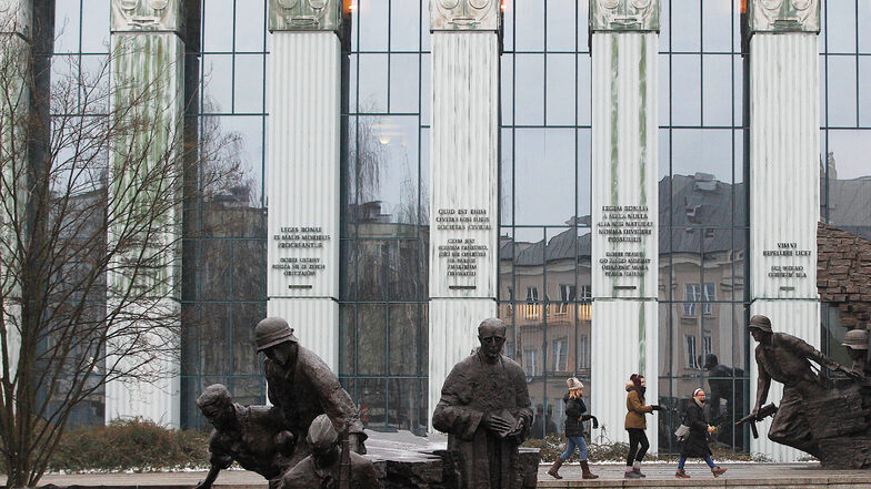 Polen, Warschau: Das Gebäude des Obersten polnischen Gerichts.