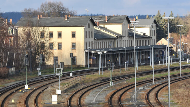 Am Bahnhof Ebersbach endete die Reise.