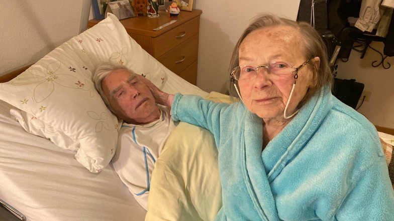 Rudolf und Margarete Oelschlägel sitzen in einem Dresdner Pflegeheim in Quarantäne fest und hoffen auf eine schnelle Corona-Schutzimpfung.