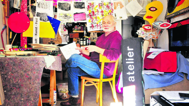 Rainer Belan, hier in seinem Atelier, ist künstlerischer Leiter und Cheforganisator dieser Veranstaltung der Fördergemeinschaft Großenhain aktiv.