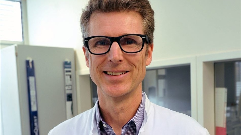 Prof. Peter Ewert vom Deutschen Herzzentrum in München wagte sich an eine medizinische Pionierleistung.