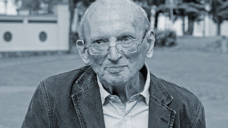 Der Schriftsteller und langjährige Vorsitzende des DDR-Schriftstellerverbandes Hermann Kant hier 2016 kurz vor seinem Tod.