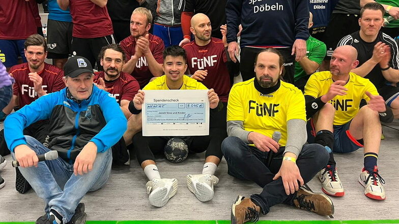 Bei Benefizspielen der Waldheimer Handballer sind mehr als 8.000 Euro zusammengekommen.