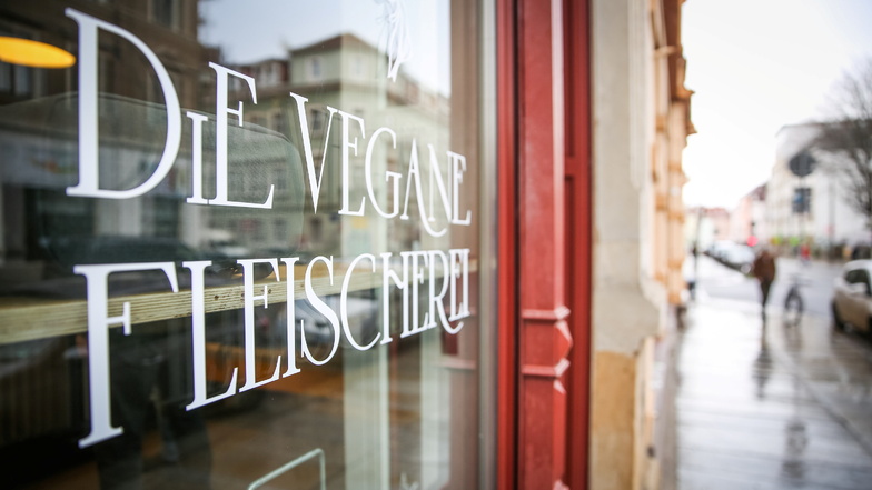 Nach Kontrolle: Dresdens vegane Fleischerei muss Produkte umbenennen