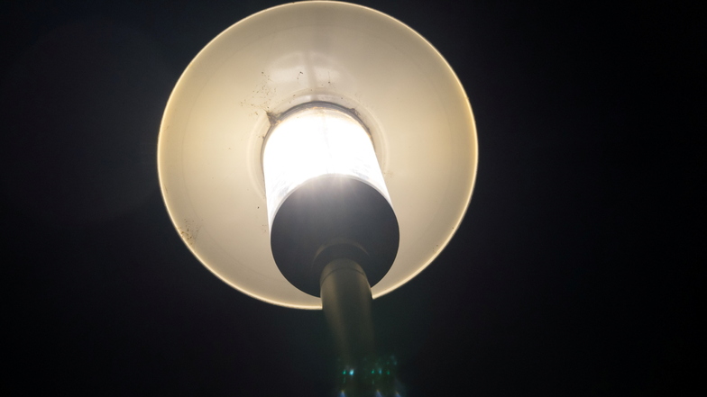 Straßenlampen in Ebersbach-Neugersdorf werden jetzt nachts ausgeschaltet.