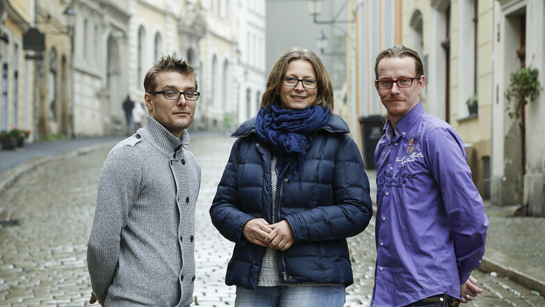 Sie setzten sich schon 2014 für die Neißstraße ein: Thomas Bednarek vom Caffè Kränzel, Malgorzata Gierak von CarpeDiem Touristik und Kai Budich von der Gold- und Silberschmiede (v.l.). CarpeDiem ist später weggezogen.