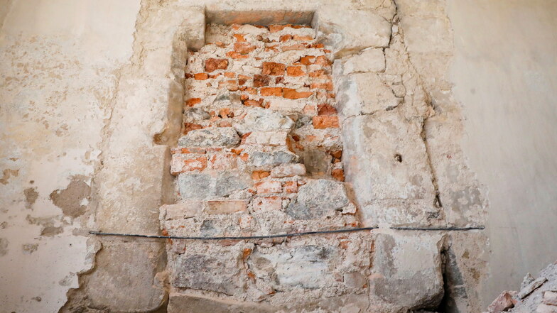 Auch die ursprüngliche Eingangstür zur Vorkirche wurde entdeckt und freigelegt.
