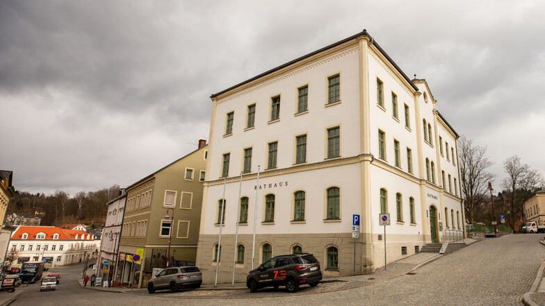 Die Außenstelle des Landratsamtes im Rathaus Sebnitz hat wieder geöffnet