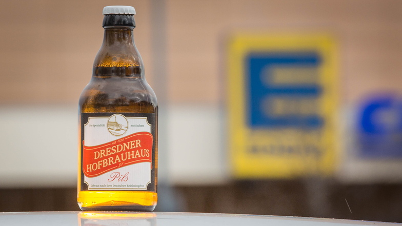 Wer noch eine Flasche "Dresdner Hofbrauhaus" ergattern will, muss sich beeilen. Die verbleibenden Bestände werden bald verkauft.