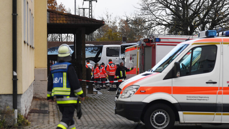 Bei dem Angriff im ICE Passau-Hamburg waren vor mehr als einem Jahr drei Menschen schwer verletzt worden.