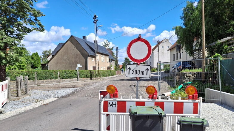 Noch bis in den November läuft der Ausbau des 2. Teilabschnitts der Ortsdurchfahrt in Baschütz. 2025 folgt dann der letzte Abschnitt.