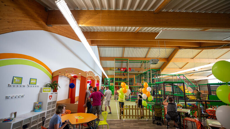 Das Kindertobeland im Sport- und Freizeitzentrum in  Sebnitz wurde Ende August  nach Umbauarbeiten wieder eröffnet.