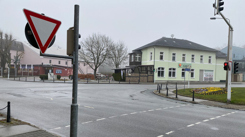 Auf der Post-Kreuzung in Neugersdorf kracht's immer wieder mal.