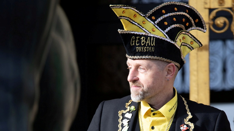 Olaf Buschmann ist Präsident des Elferrates Gebau Dresden, der 1975 als Betriebskarnevalklub gegründet wurde. Doch die Tradition ist in Gefahr.