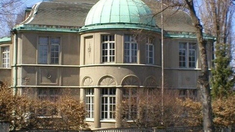 Die Villa Hänsch in Großschönau
ist Sitz des Vereins "The Patrons". Er hat sich die Unterstützung von Kunst und Wissenschaft auf die Fahnen geschrieben.