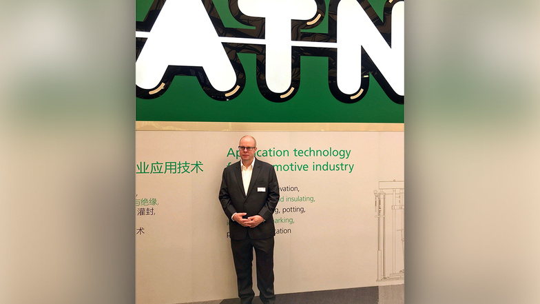 Uwe Haase ist Geschäftsführer von ATN in China. Er lebt mit seiner Familie seit 2009 in China.