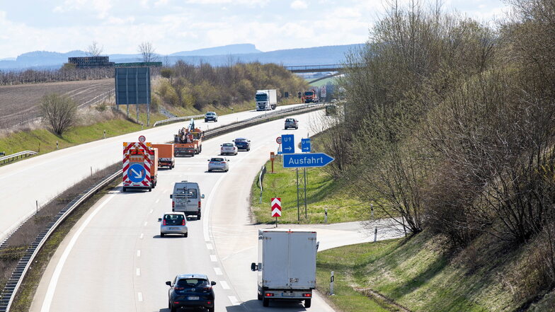 A17-Abfahrt Heidenau gesperrt