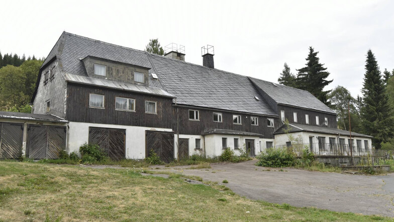 Das ehemalige Betriebserholungsheim von Möplü soll abgerissen werden. Der neue Bebauungsplan wird aber abgelehnt.
