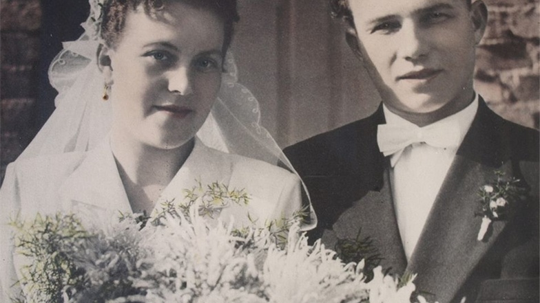 Vor 60 Jahren gaben sich Helga und Herbert Petau das Ja-Wort für ein gemeinsames Leben. Heute feiern sie ihre diamantene Hochzeit.