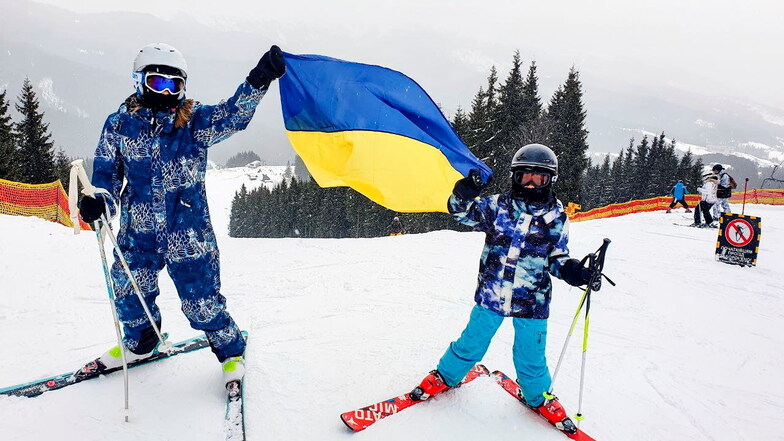 Ein Schnappschuss im Winterurlaub, entstanden am 23. Februar 2022 in einem ukrainischen Wintersportort. Am Tag darauf begann der russische Angriff.