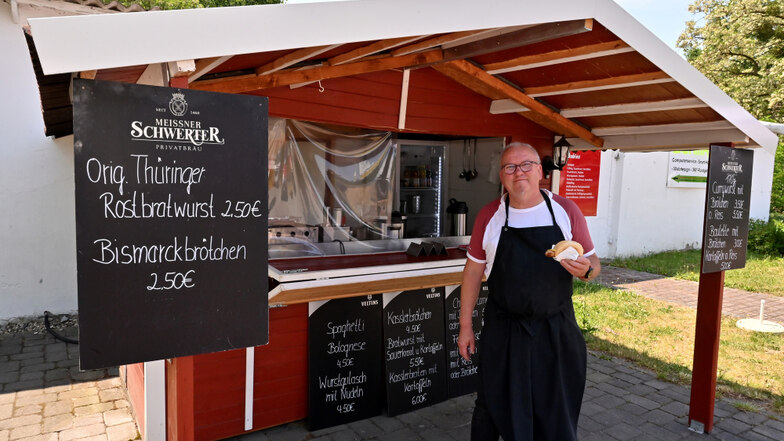 Karsten Haiser ist Gastronom aus Leidenschaft. Folgerichtig ist sein Kiosk vor dem „Adler“ in Dörgenhausen sein Lieblingsplatz.