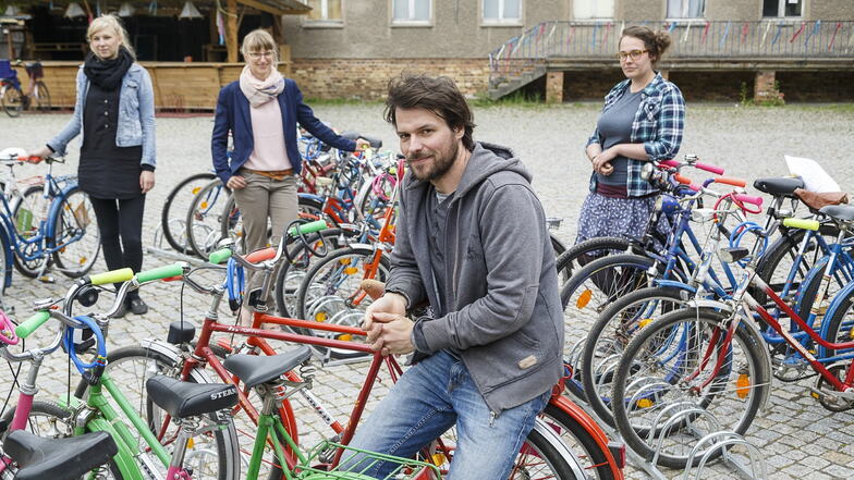 So ging es vor fünf Jahren los: Damals startete am Kühlhaus das Fahrrad-Projekt.