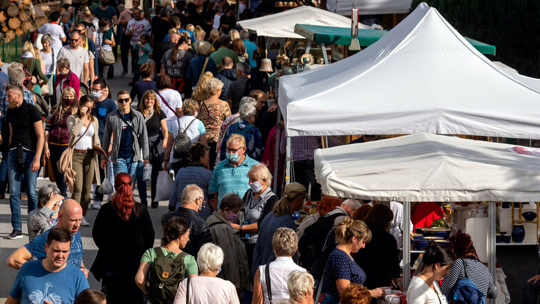 Hunderte Besucher strömten zum Töpferfest nach Neukirch.