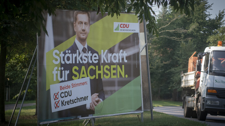 Mit zahllosen Plakaten warben die Parteien in Radeberg um Wähler.