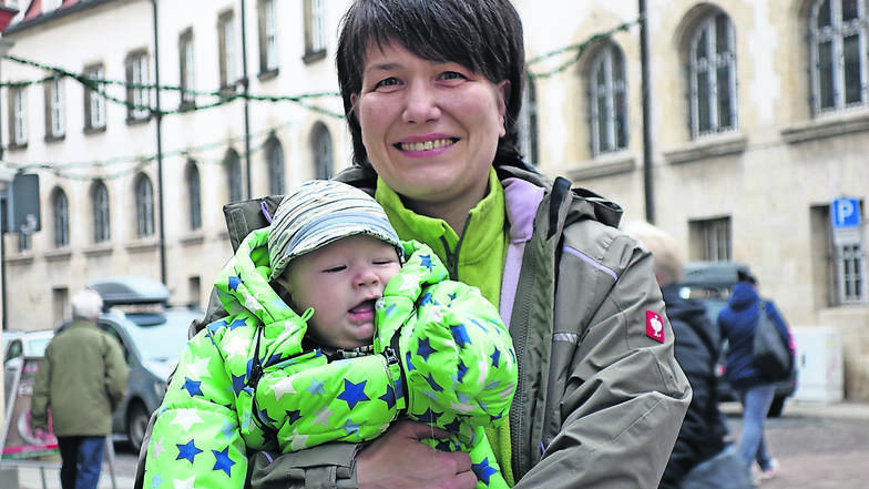 Kathleen Bölke mit ihrem fünf Monate alten Sohn Fredrik. Nach ihrer Babypause will die ehemalige Zeitsoldatin eine Ausbildung als Diätassistentin beginnen. Aber die Kinderbetreuung ist ein riesiges Problem.