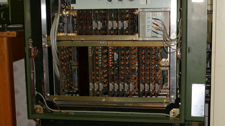 Das Bild zeigt einen Teil einer T-310-Chiffriermaschine