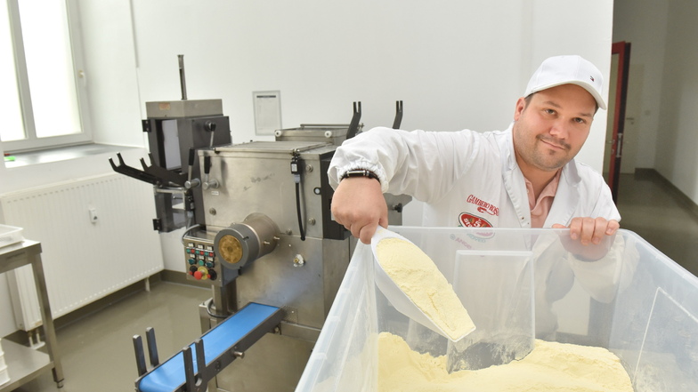 Aufbruch im "Freitaler Hof" in Potschappel: Am 10. Juni 2023 eröffnete der 35-Jährige seine Pasta-Manufaktur. Im September wurde diese um ein Bistro erweitert - mit Spezialitäten in Restaurantqualität.