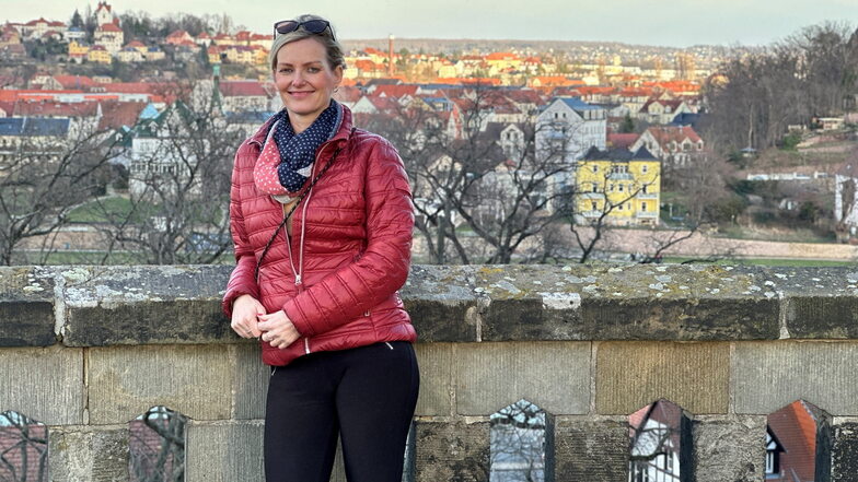 Dresdnerin braucht mit 37 ein Hörgerät: "Plötzlich habe ich Vogelgezwitscher nicht mehr gehört"