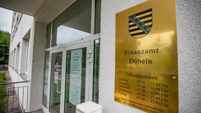 Ab dem 5. Juli hat das Döbelner Finanzamt wieder für Besucherverkehr geöffnet.