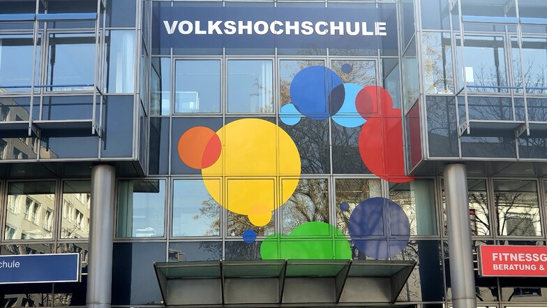 Das Hauptquartier der Dresdner Volkshochschule an der Annenstraße ist seit Herbst fast komplett verwaist.